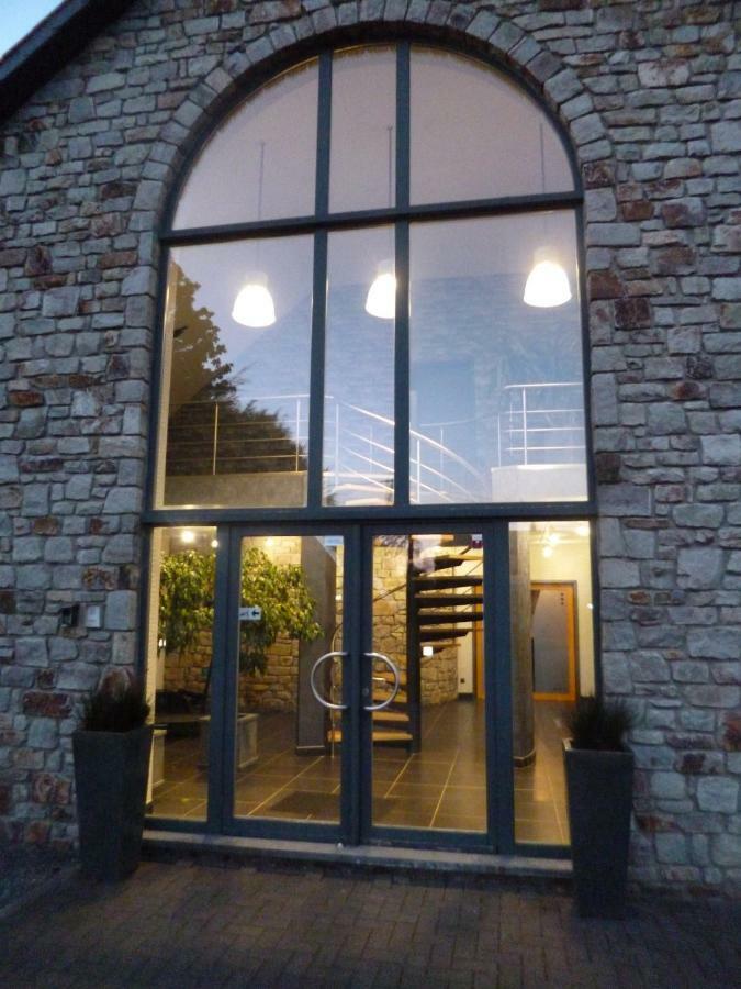 Oxygen House, Holiday And Team Building Ovifat Exterior photo